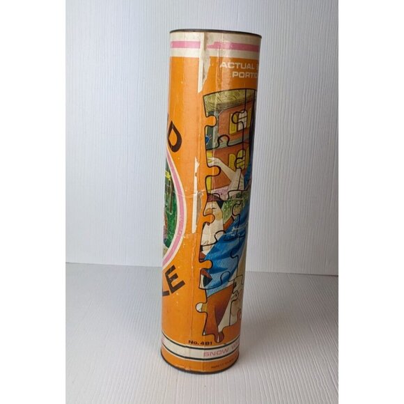 Vintage HG Toys Snow White Round 75 Piece Jigsaw Puzzle in Can 12” - Picture 4 of 16